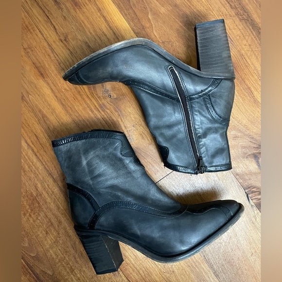 Free People Leather Western Distressed Block Heel Cowgirl Ankle Boots - Picture 6 of 15